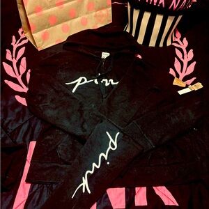 VS PINK OUTFIT